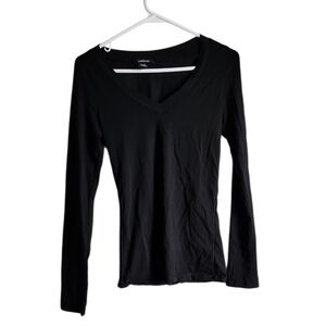 Ambiance Medium Black V-Neck Long Sleeve Top